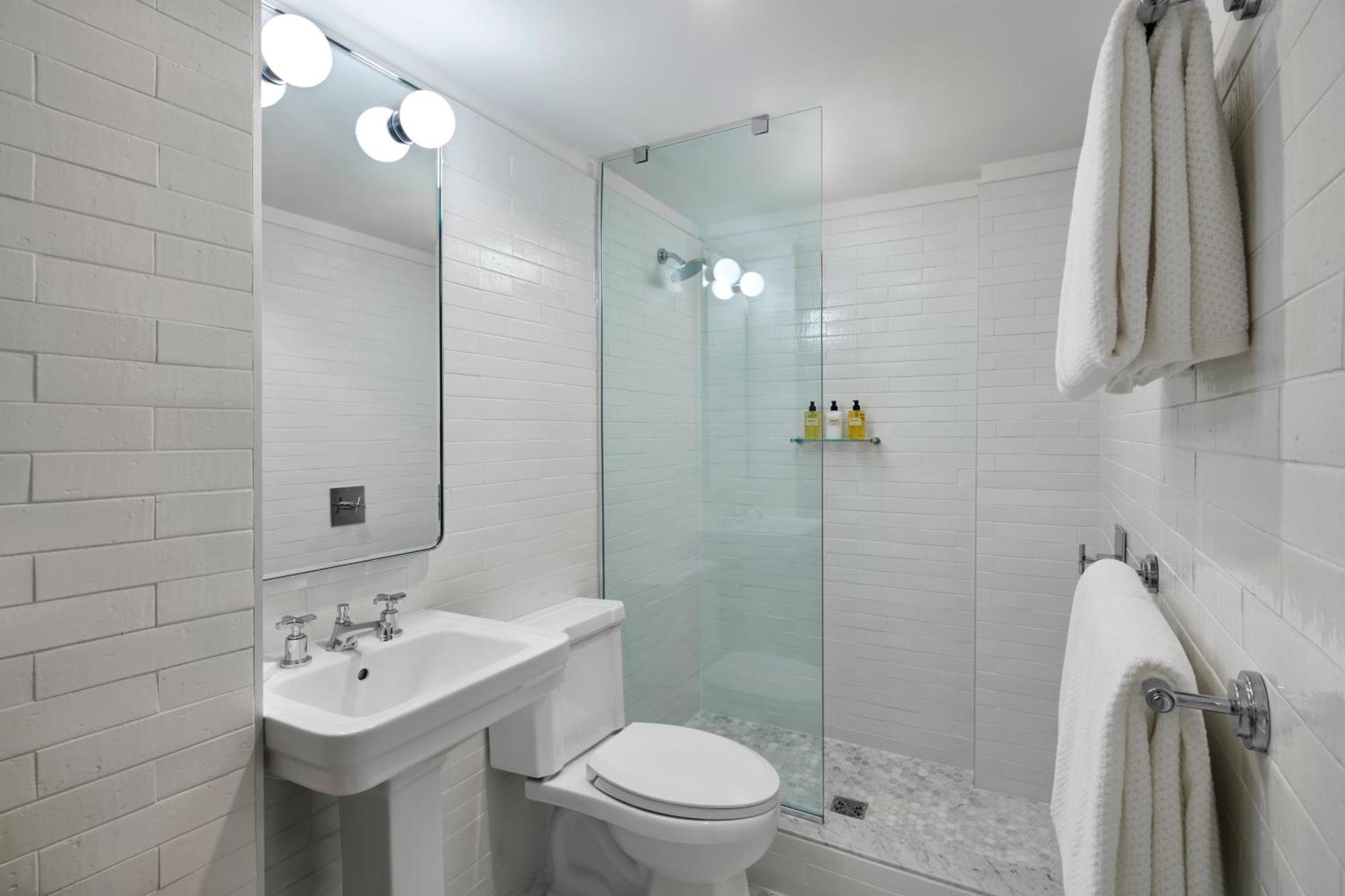 Deluxe King 1 Bed