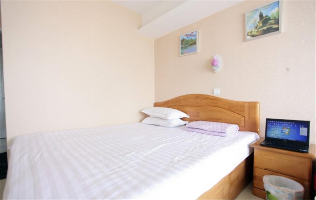Bed 6-Bed Female Dormitory Room