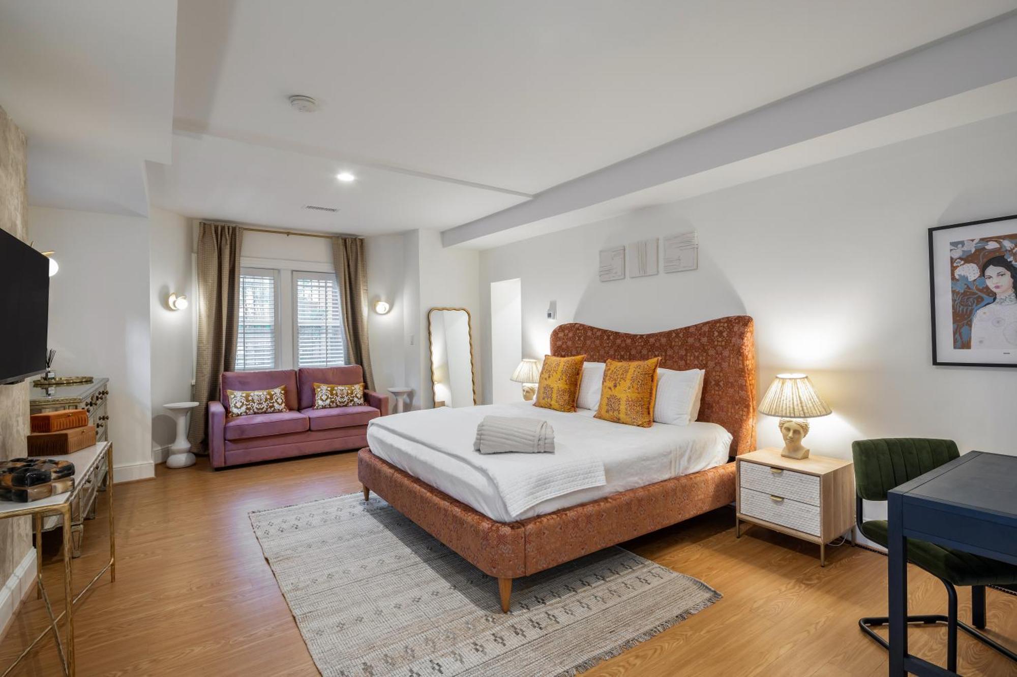 King Room Garden View