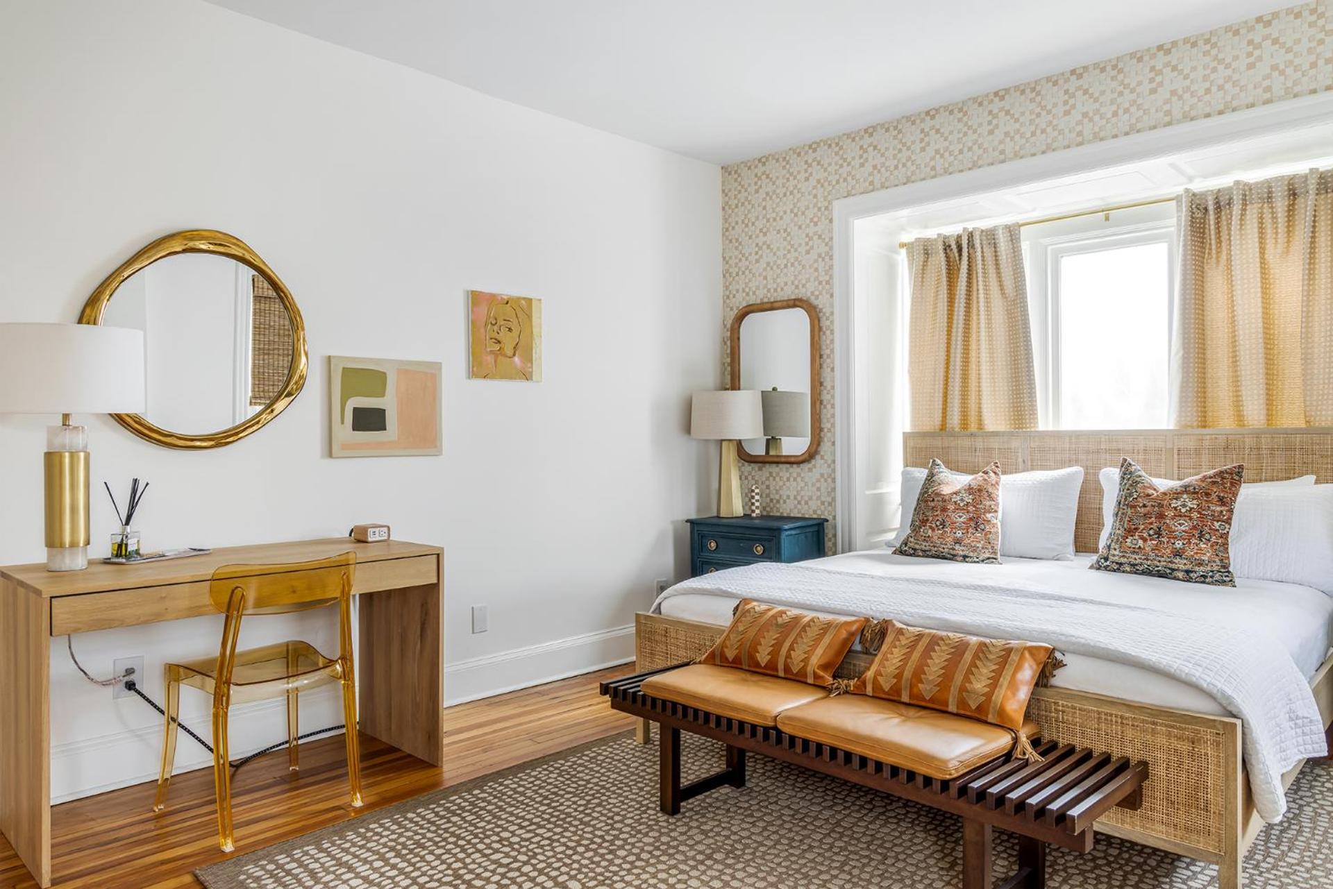 King Room