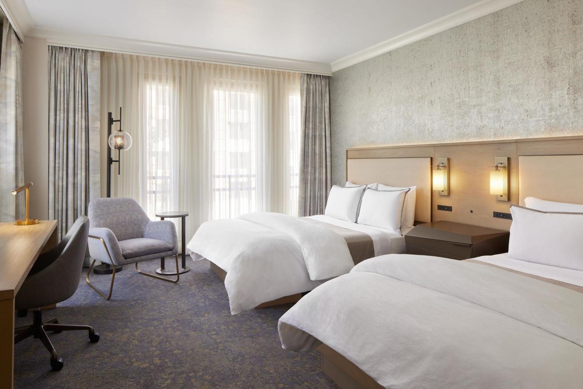 Deluxe Larger Guest room 2 Queen