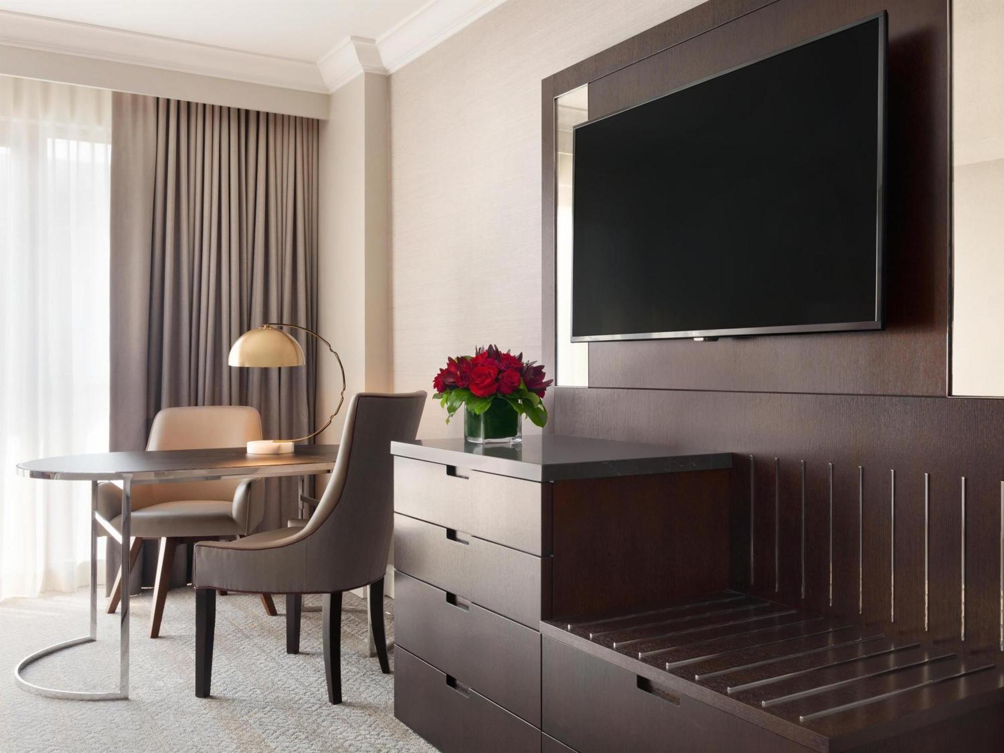 Fairmont King Room