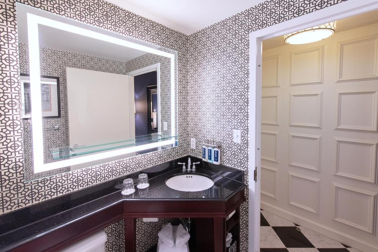 Quarto King com Banheira ADA - Acessível a Pessoas com Mobilidade Condicionada