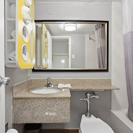 Motel 6-Washington, Dc-3