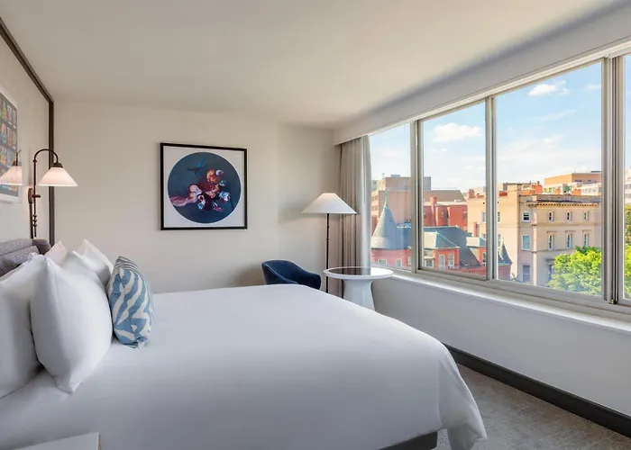 Beacon Hotel & Corporate Quarters